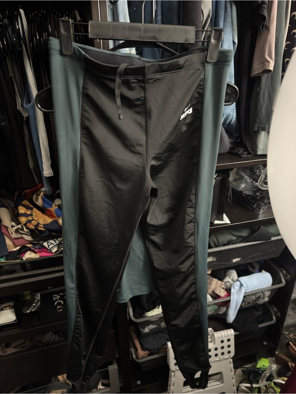 NikeSkim Stirrup Leggings